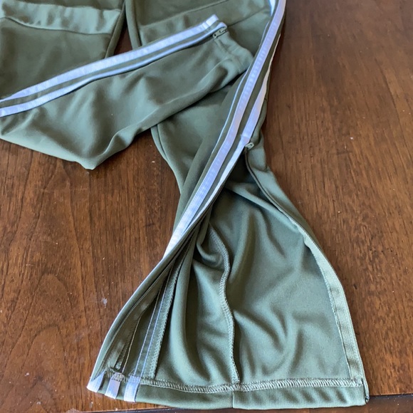 11:11 - ADIDAS Tiro 19 Training Pants - Picture 7 of 12